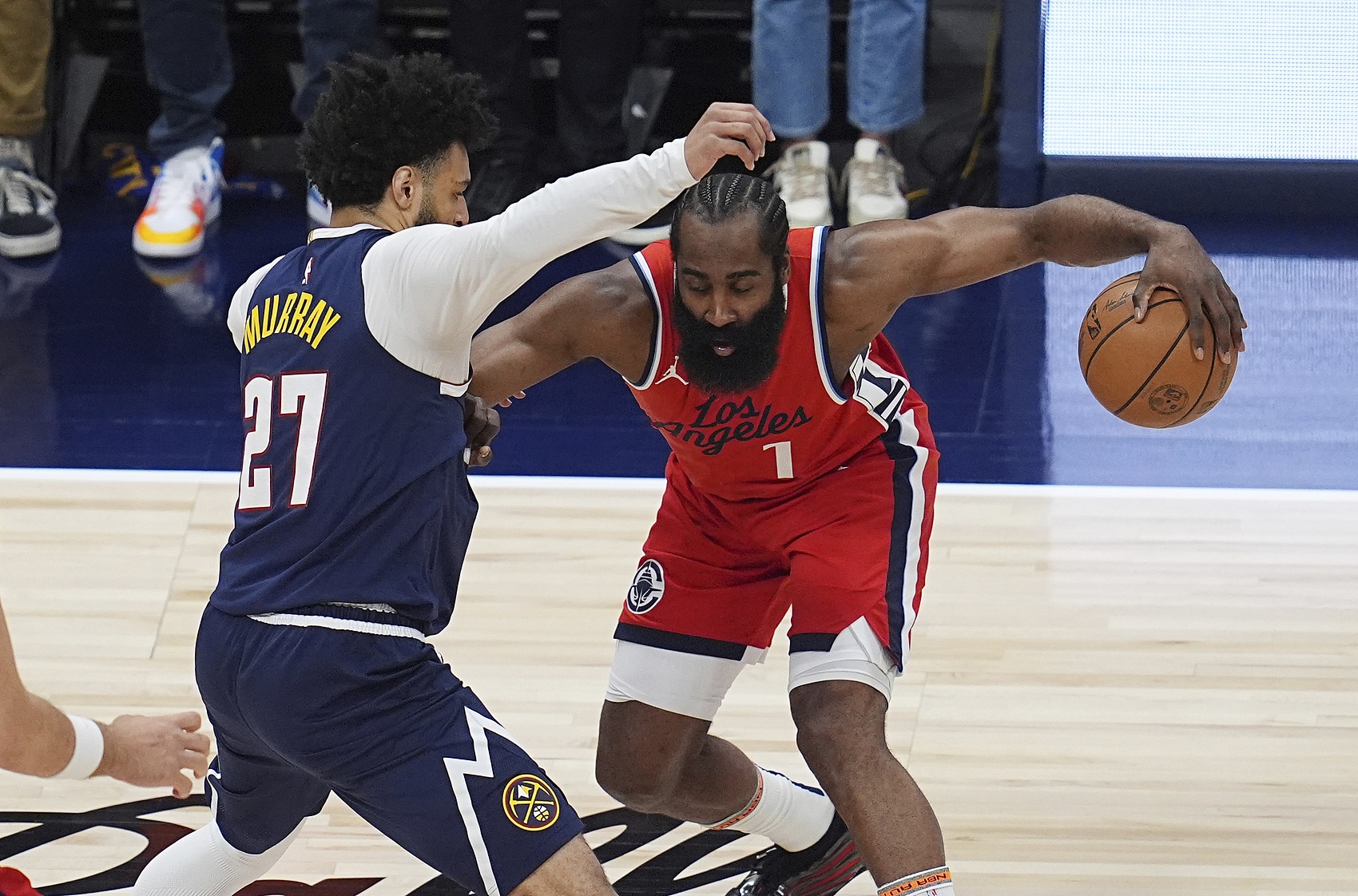 关于赛前NBA季后赛焦点战，丹佛掘金篮板制胜，引发热议，控场能力受关注的信息-九游游戏